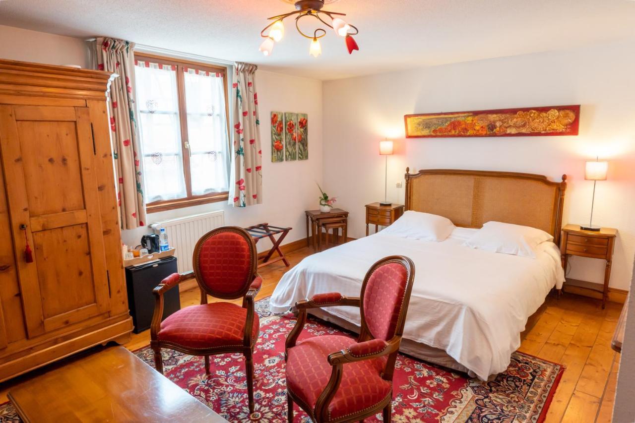 Hotel A L'Oriel รีควีร์ ภายนอก รูปภาพ